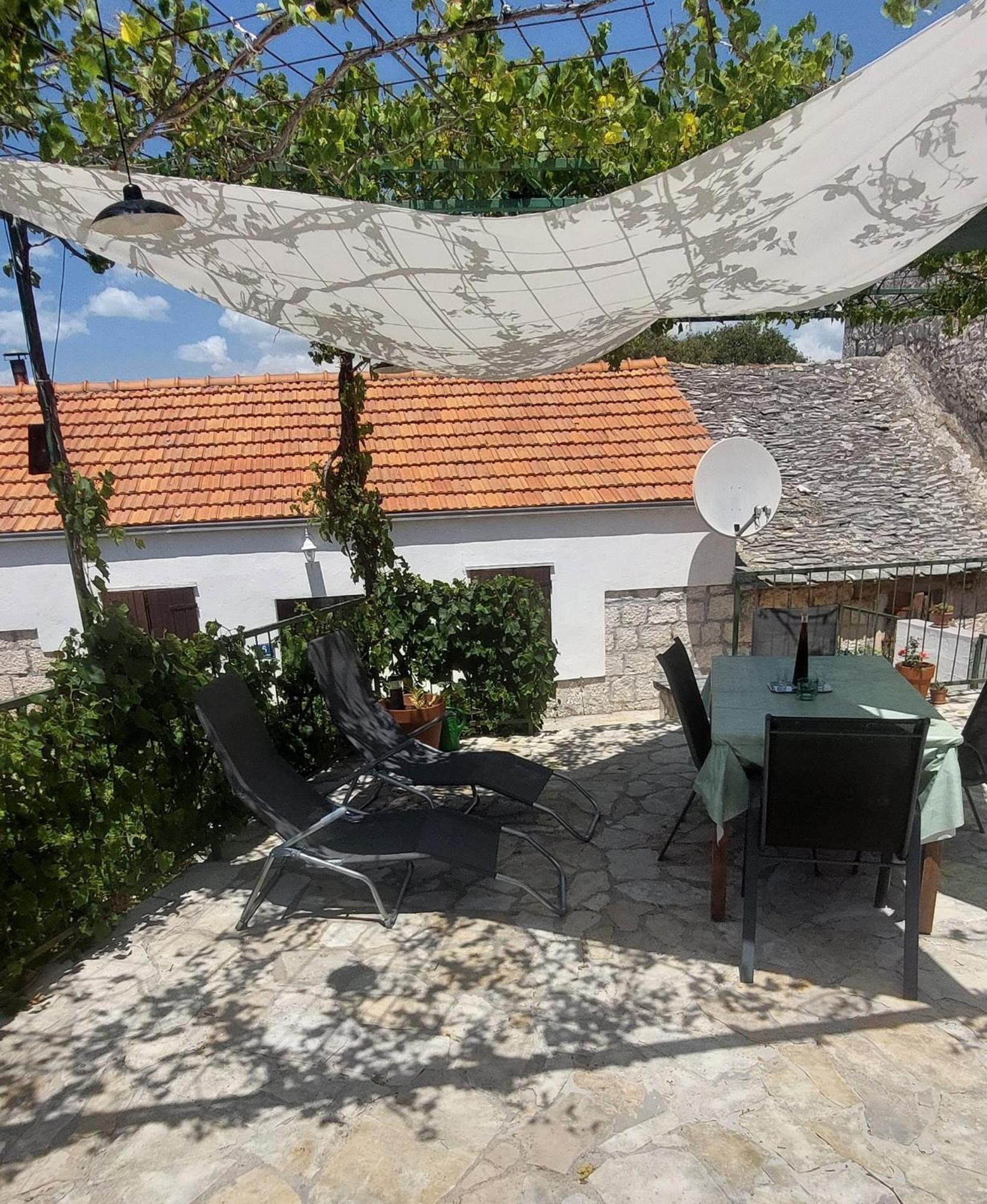 Studio Apartment Sfinga Trogir Luaran gambar